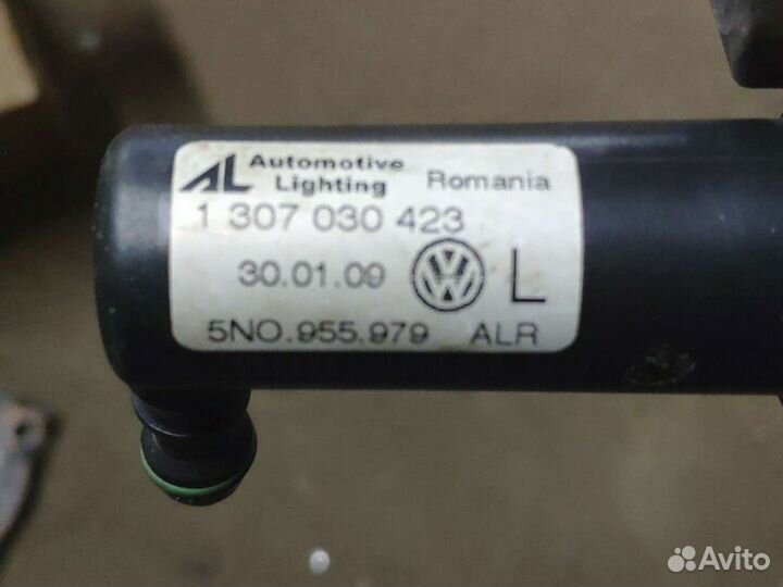 Форсунка омывателя фар