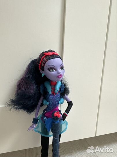Кукла монстер хай