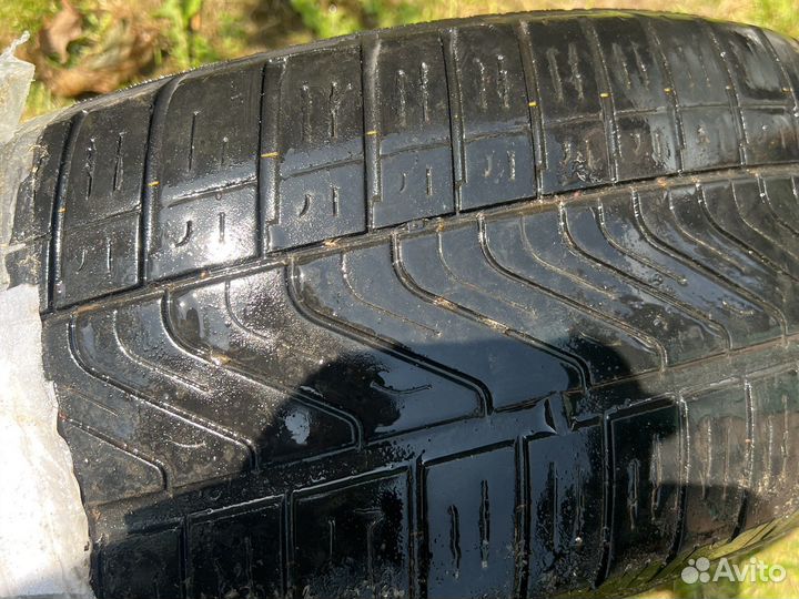 Hankook Dinamic Radial Z36 235/55 R18