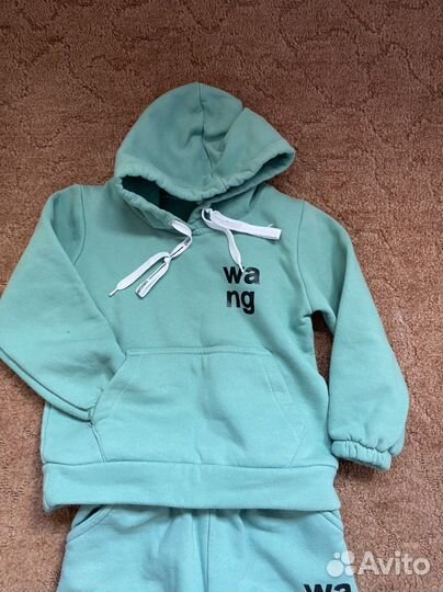 Спортивный костюм