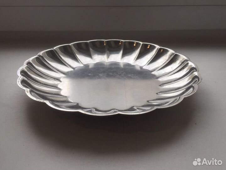 Блюдо ваза тарелка