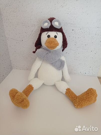Вязаная игрушка ручной работы, гусь пилот