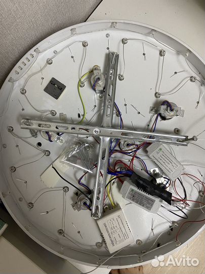 Люстра потолочная