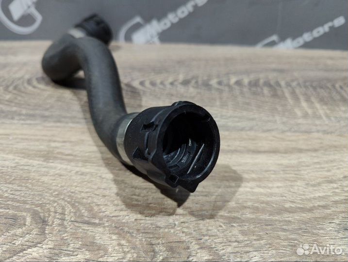 Шланг нагр. элемент-возвр. трубопр. двиг. Bmw 530I