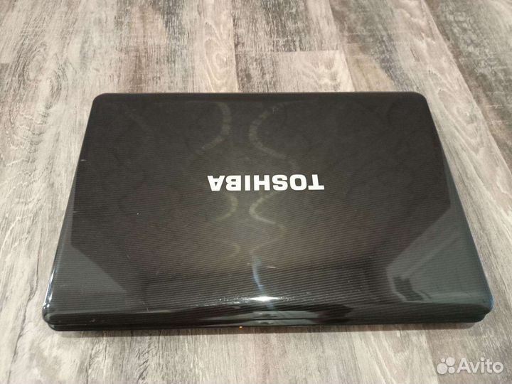 Ноутбук Toshiba Intel Core i7 SSD