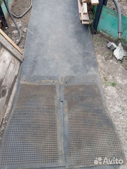 Коврик на москвич 412