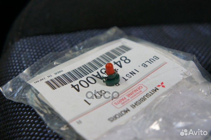 Лампочка 8475A004 mitsubishi