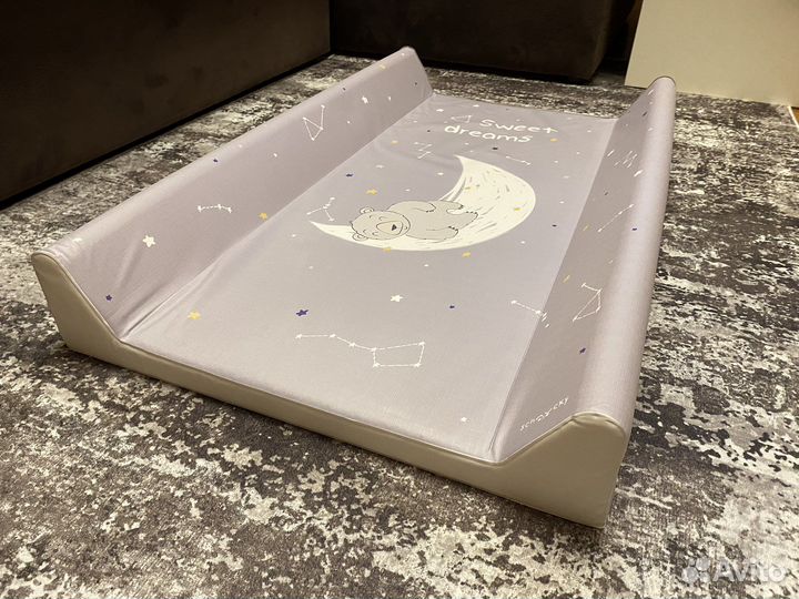 Пеленальная доска/стол новая