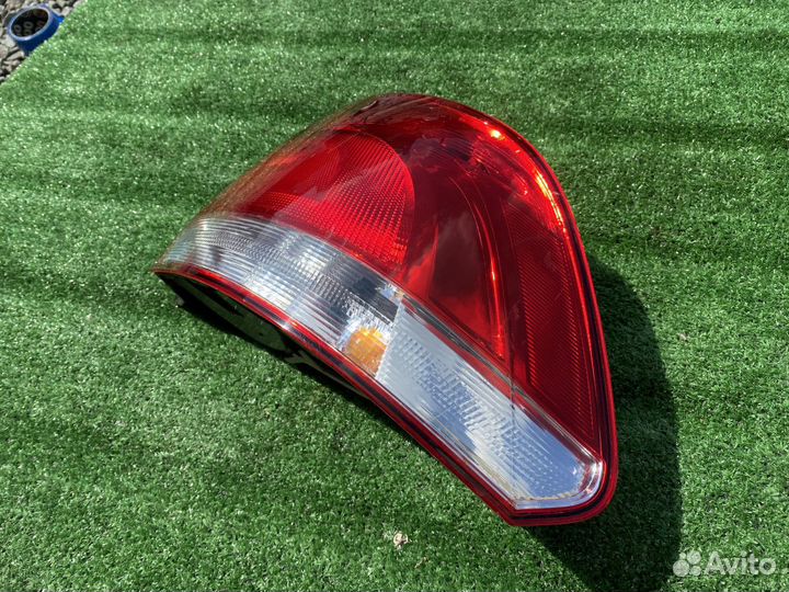 Фонарь задний правый Volkswagen Polo (Mk5) V (2008