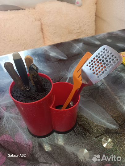 Подставка для столовых приборов бу