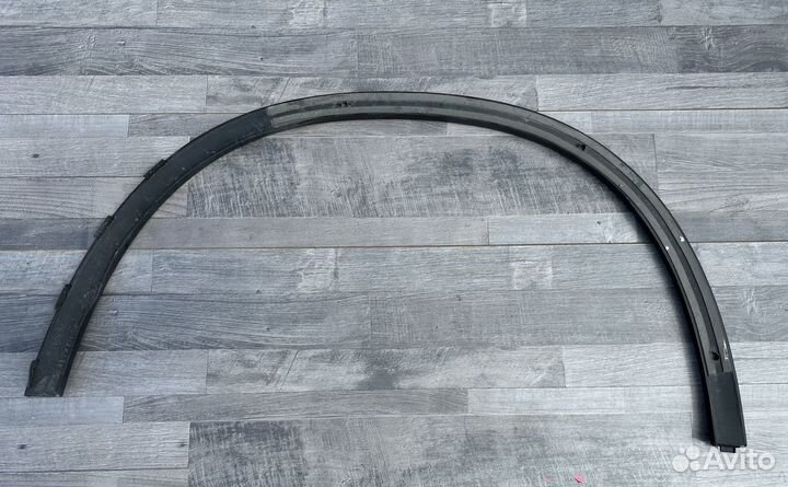 Mercedes glc накладка крыла передняя правая