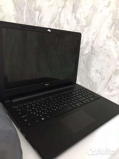 Ноутбук dell