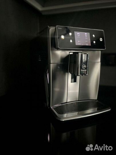 Кофемашина Saeco Xselsis SM 7685/00
