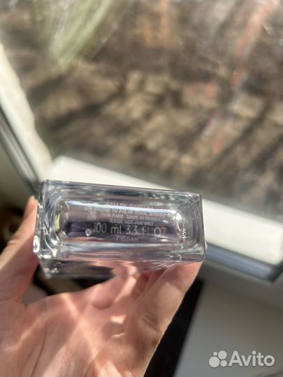 Serge lutens dent de lait