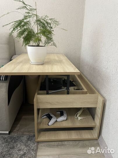 Журнальный столик бу