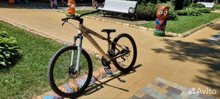 Рама Stark pusher 2