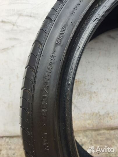 Arivo Ultra ARZ5 255/35 R19