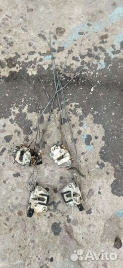 Комплект личинок замков mazda 626 GD