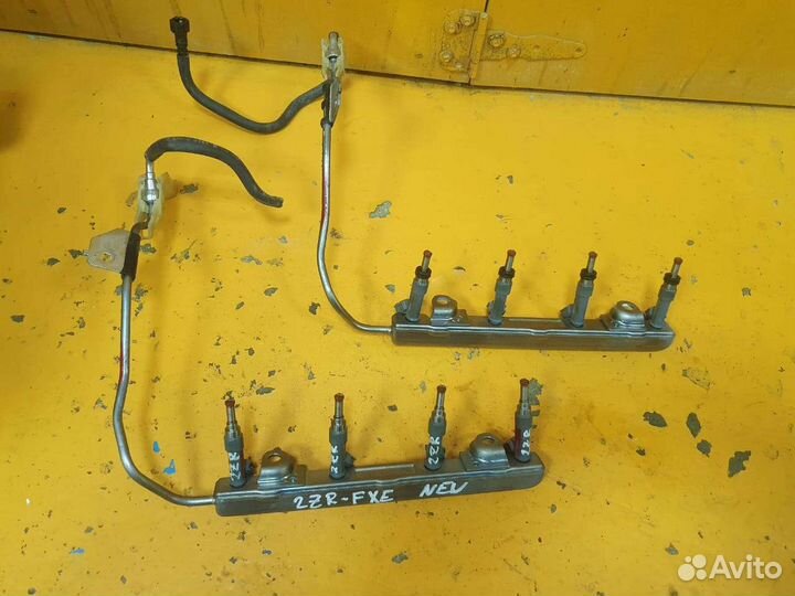 Топливная форсунка 1.8 2zrfxe 2zr-fxe toyota prius