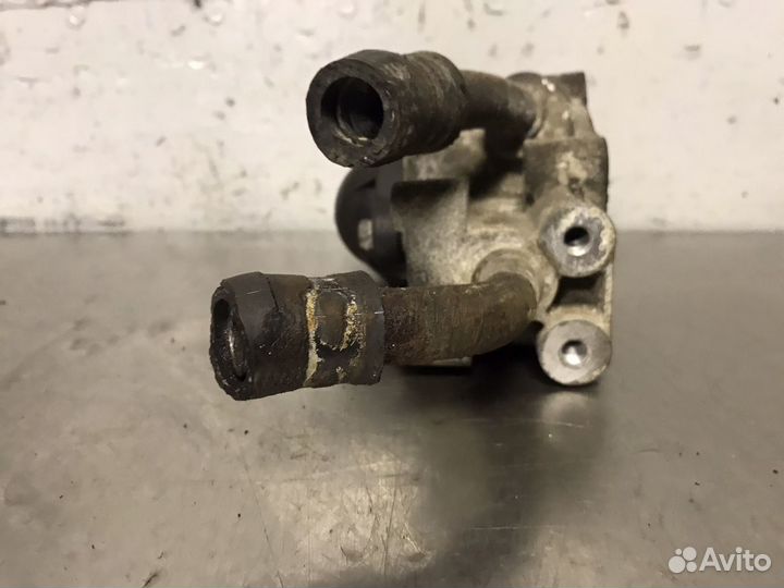 Корпус термостата Qg15 Qg16 Qg18 Nissan