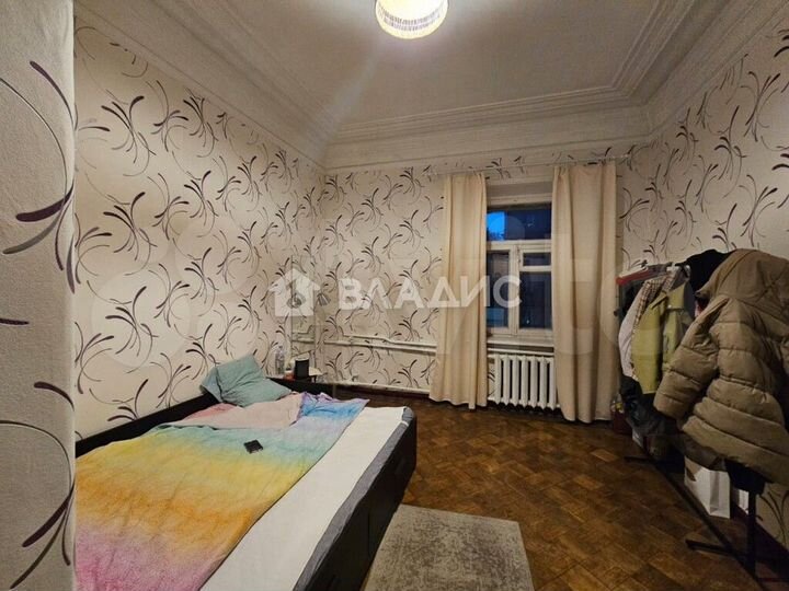 4-к. квартира, 171 м², 2/5 эт.