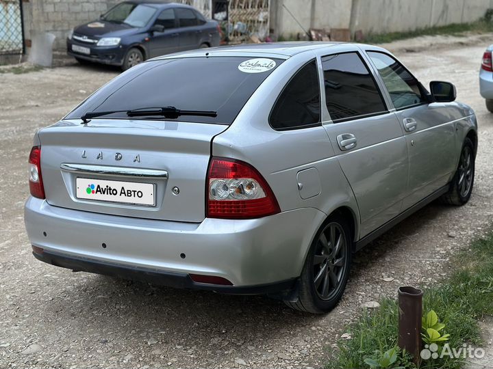 LADA Priora 1.6 МТ, 2010, 200 000 км