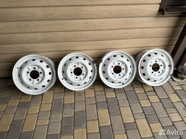 Диски штампы r16 на ниву