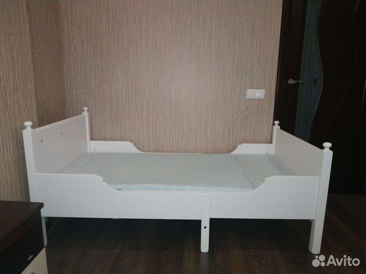 Детская раздвижная кровать с реечным дном