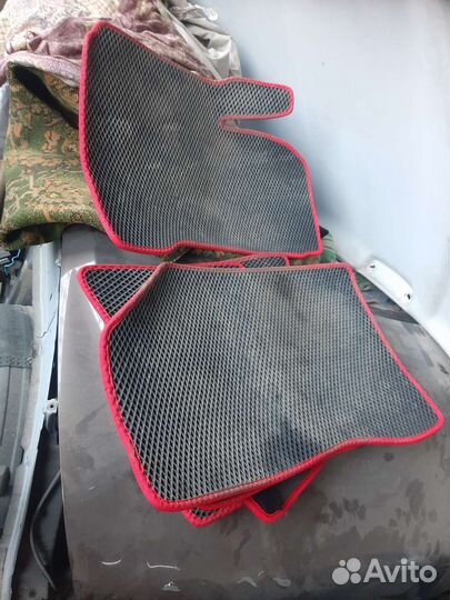 Джили мк коврик