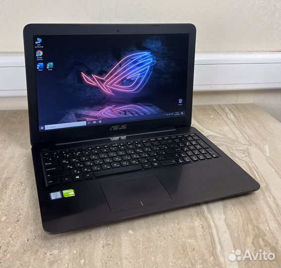 Ультрабук asus X556 (i7-6500U/ 940 MX/ 8 гб)