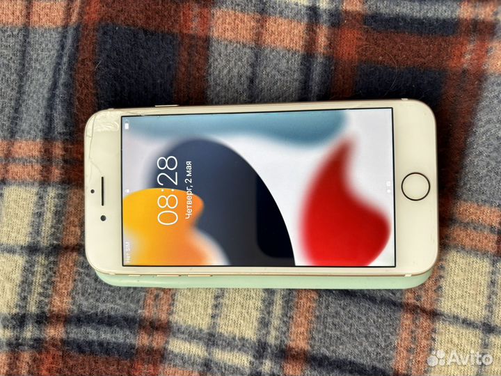 iPhone 7, 32 ГБ
