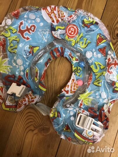 Круг на шею детский happy baby музыкальный