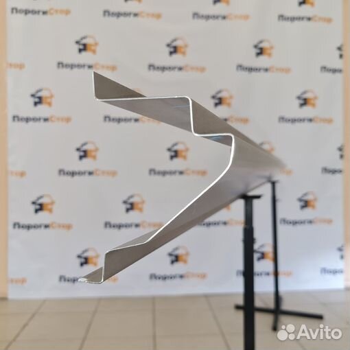 Кузовной порог левый Nissan Patrol Y60 ремкомплект