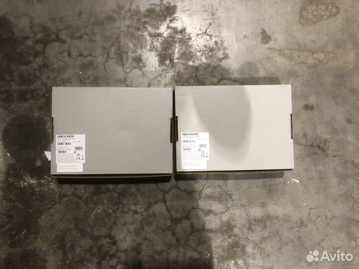 Видеодомофон сенсорный DS-KH6320-TE1