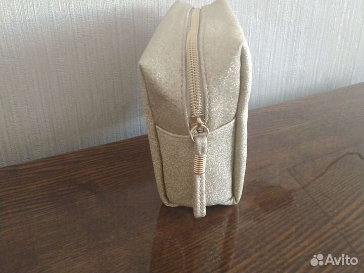 Косметичка Oriflame