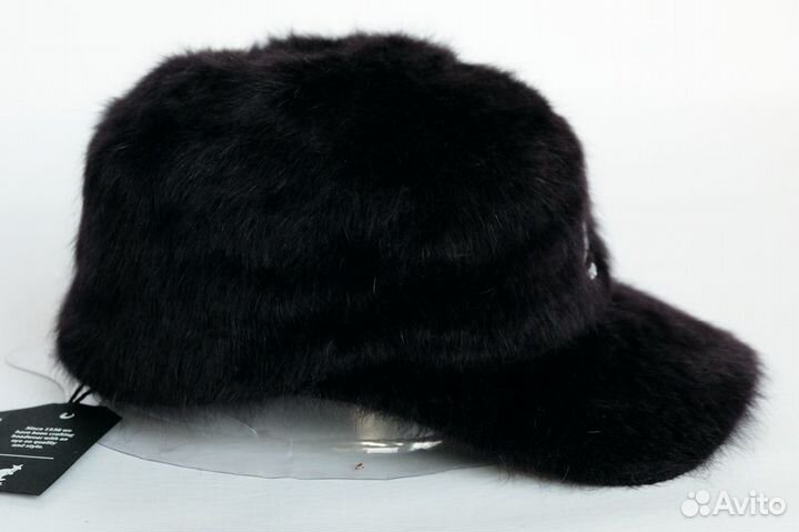 Бейсболка из ангоры c коротким козырьком 