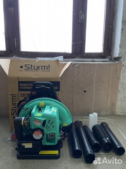 Бензиновая воздуходувка