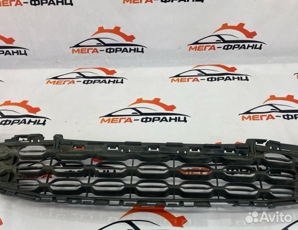 Решетка радиатора Citroen C3 Picasso хэтчбек EP6