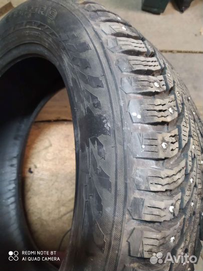 Nokian Tyres Hakkapeliitta 9 235/55 R19