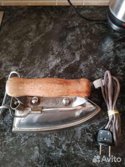 Утюг СССР,горшочек СССР