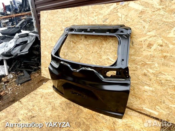 Голая крышка багажника новая Honda CR-V 5 Хонда