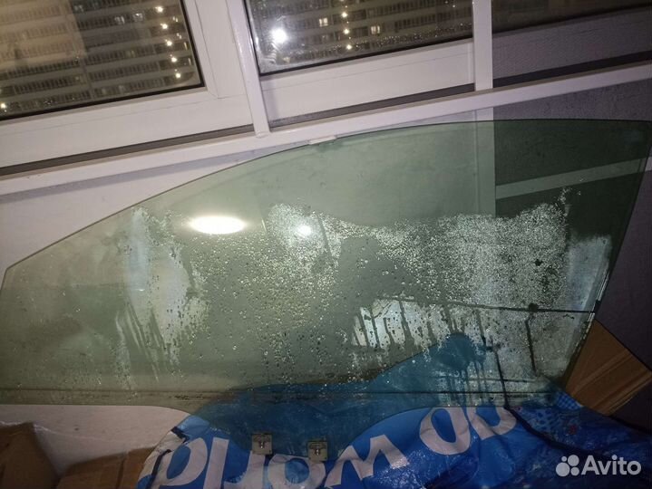 Стекло двери левое mazda 6 gh