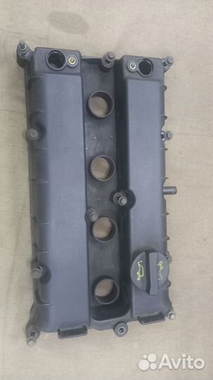 Крышка клапанов Ford Focus 2