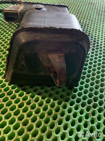 Абсорбер Opel Astra H Z16XER 2007