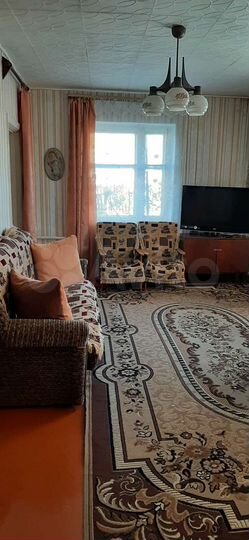 Дом 52,5 м² на участке 9,8 сот.