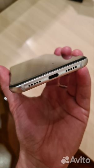 Xiaomi Mi 8, 6/128 ГБ