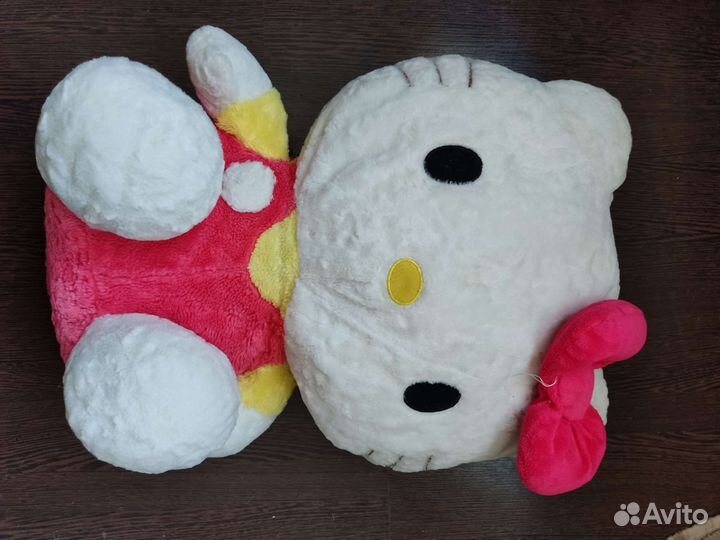 Hello Kitty мягкая игрушка