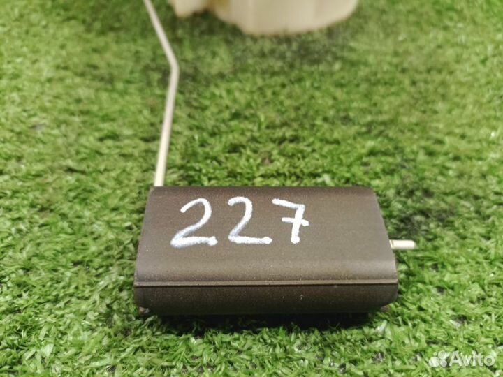 Бензонасос Renault Fluence седан 1.6 K4M V838 2013