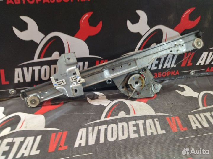 Стеклоподъемник передний левый Renault Sandero