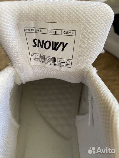 Кросовки женские 40 размер